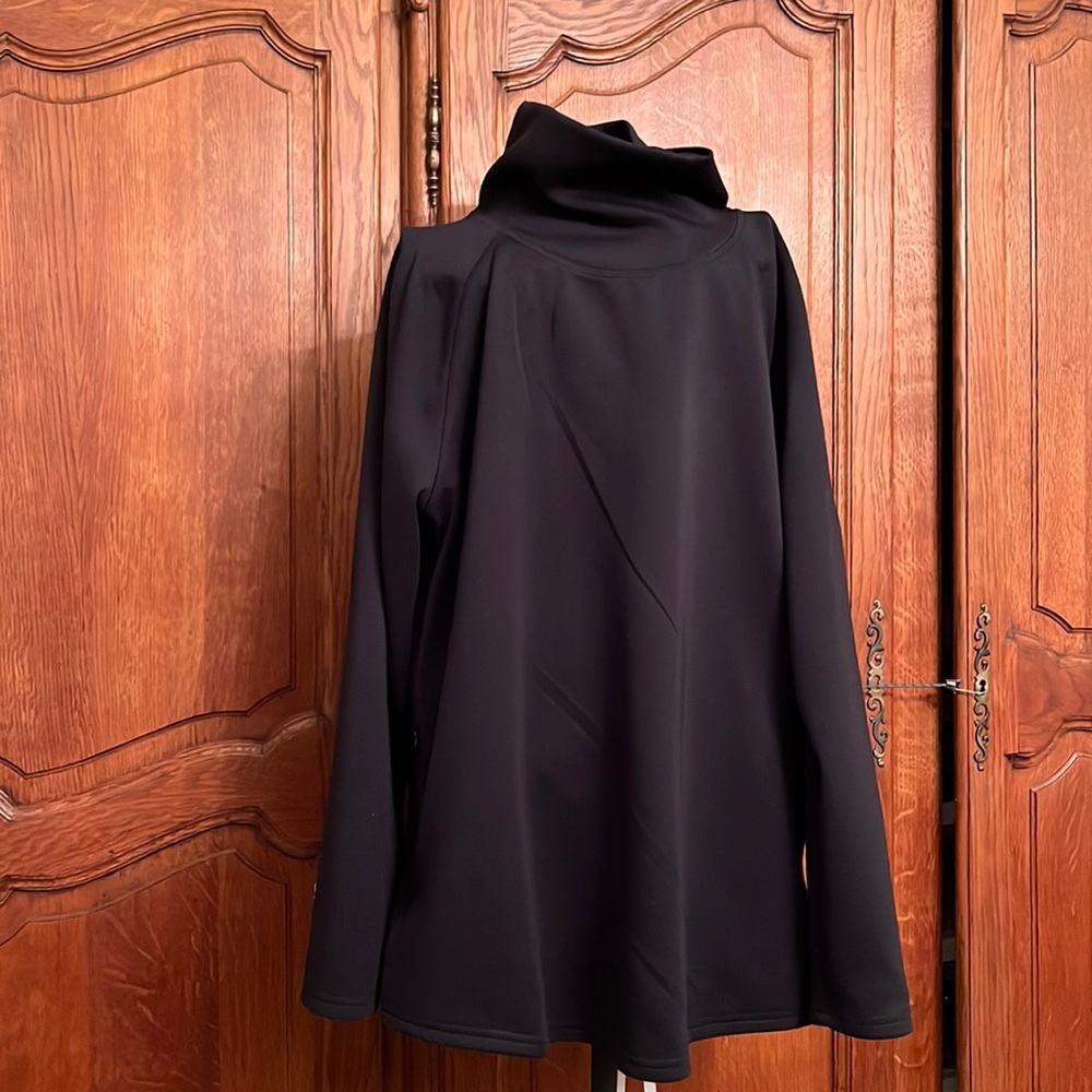 Skecher Go Walk turtleneck. XL